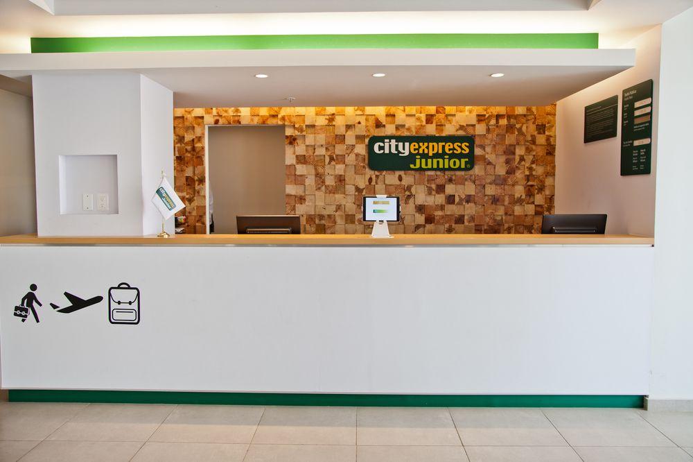 City Express Junior By Marriott San Luis Potosi Zona Industrial Экстерьер фото