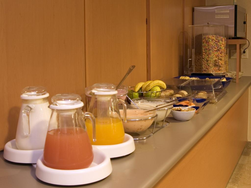 City Express Junior By Marriott San Luis Potosi Zona Industrial Экстерьер фото