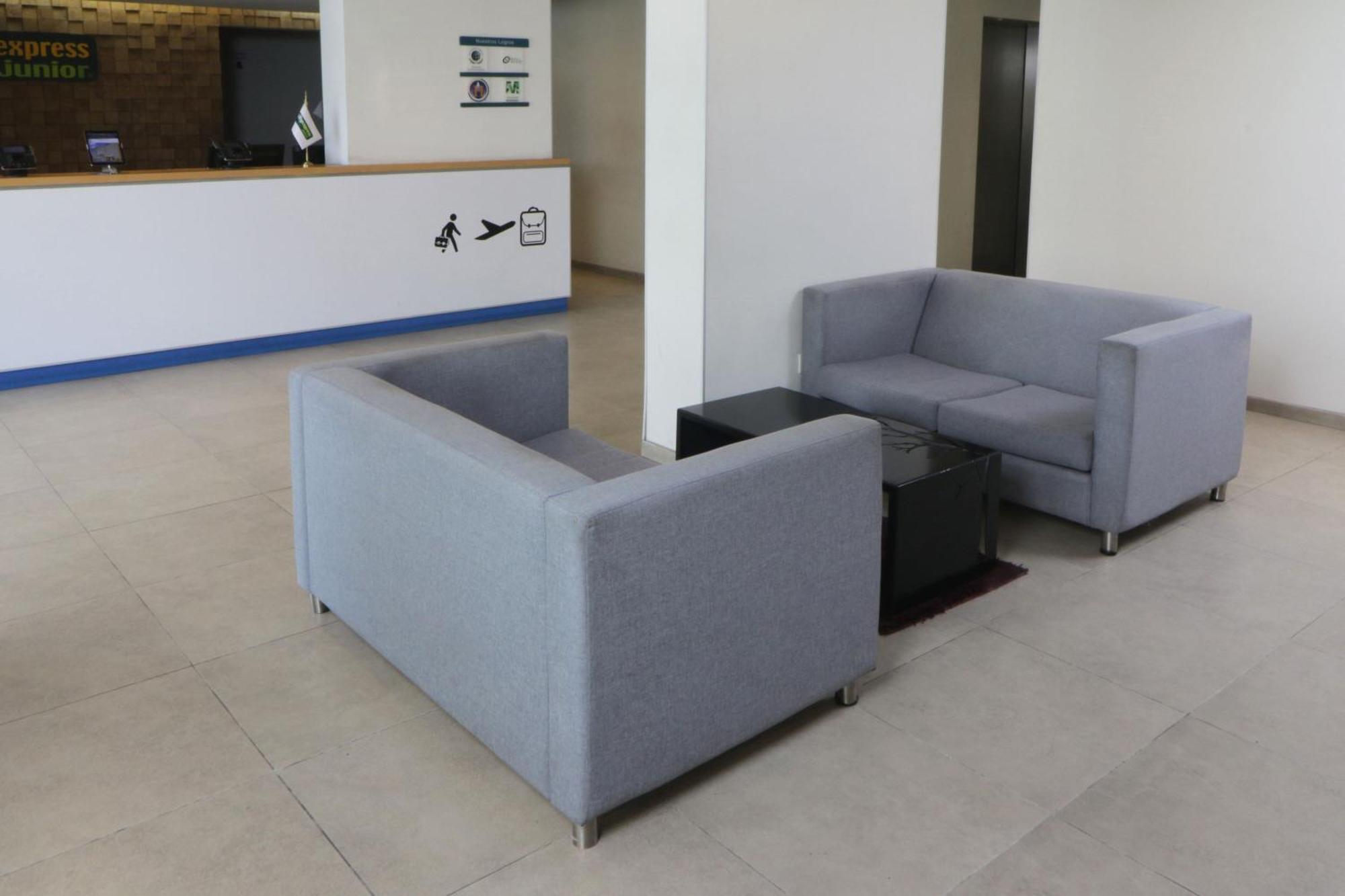City Express Junior By Marriott San Luis Potosi Zona Industrial Экстерьер фото