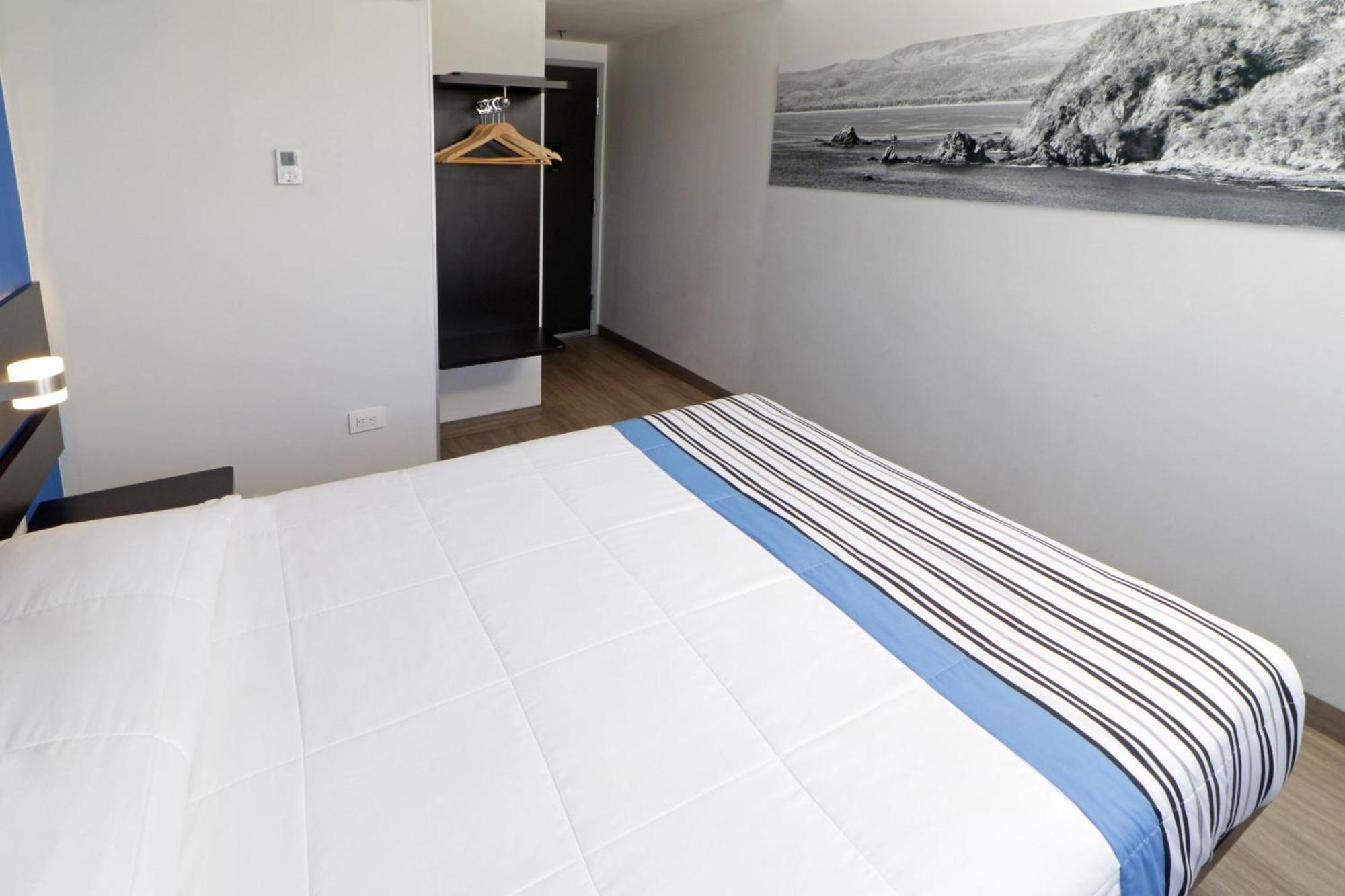 City Express Junior By Marriott San Luis Potosi Zona Industrial Экстерьер фото